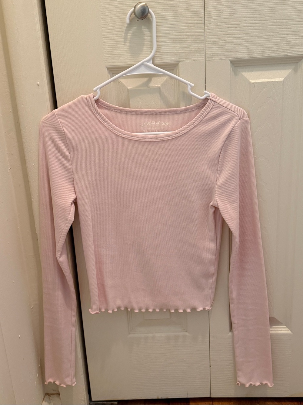 Aeropostale Pink Long-Sleeve Ribbed Crop Top